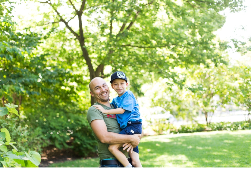 lisarenault-photographe-famille-parc-lafontaine-montreal_0005.jpg