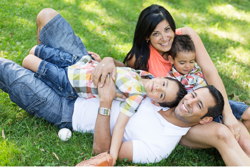 lisarenault-photographe-famille-parc-lafontaine-montreal_0008.jpg