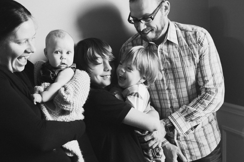 lisarenault-photographe-seance-famille-montreal_0004.jpg