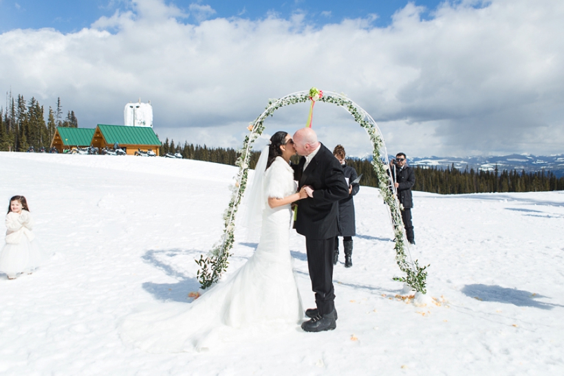 lisarenault-photographe-mariage-montreal-british-columbia-wedding_0031.jpg
