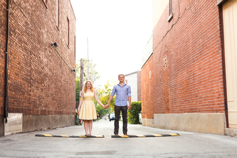 lisarenault-photographe-mariage-engagement-session-juliette-et-chocolat-montreal_0001.jpg