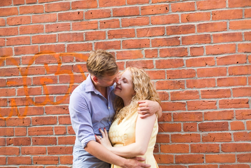 lisarenault-photographe-mariage-engagement-session-juliette-et-chocolat-montreal_0011.jpg