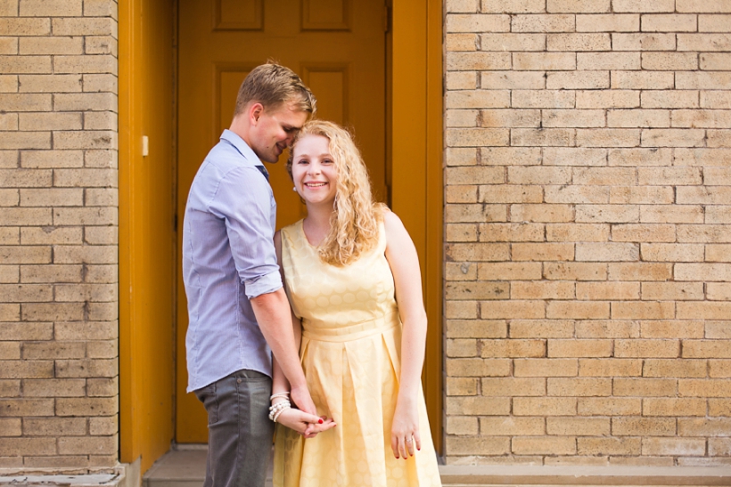 lisarenault-photographe-mariage-engagement-session-juliette-et-chocolat-montreal_0024.jpg