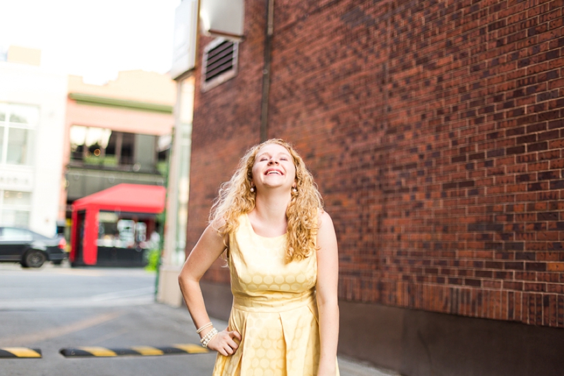 lisarenault-photographe-mariage-engagement-session-juliette-et-chocolat-montreal_0026.jpg