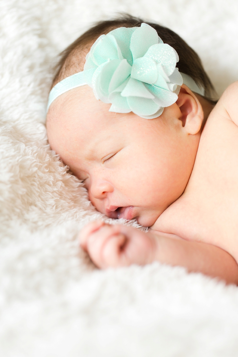 lisarenault-photographe-nouveau-ne-famille-montreal_0010.jpg