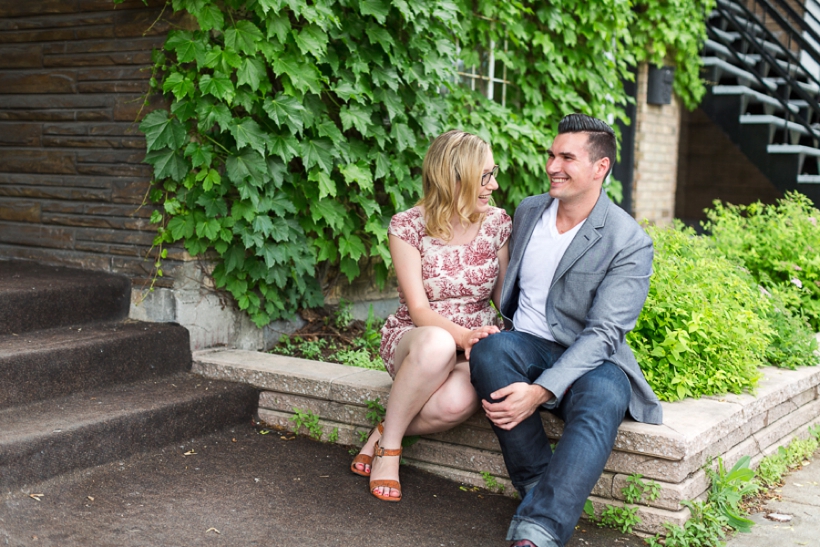 lisa-renault-photographe-engagement-montreal-dieu-du-ciel-avenue-laurier_0006.jpg