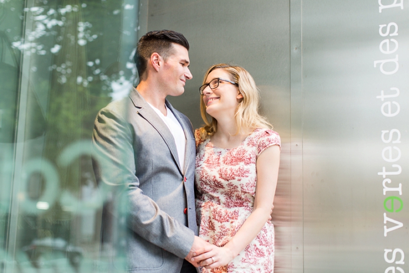 lisa-renault-photographe-engagement-montreal-dieu-du-ciel-avenue-laurier_0022.jpg