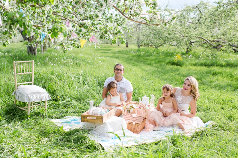 lisa-renault-photographe-famille-montreal-verger-jude-pomme-oka_0023.jpg