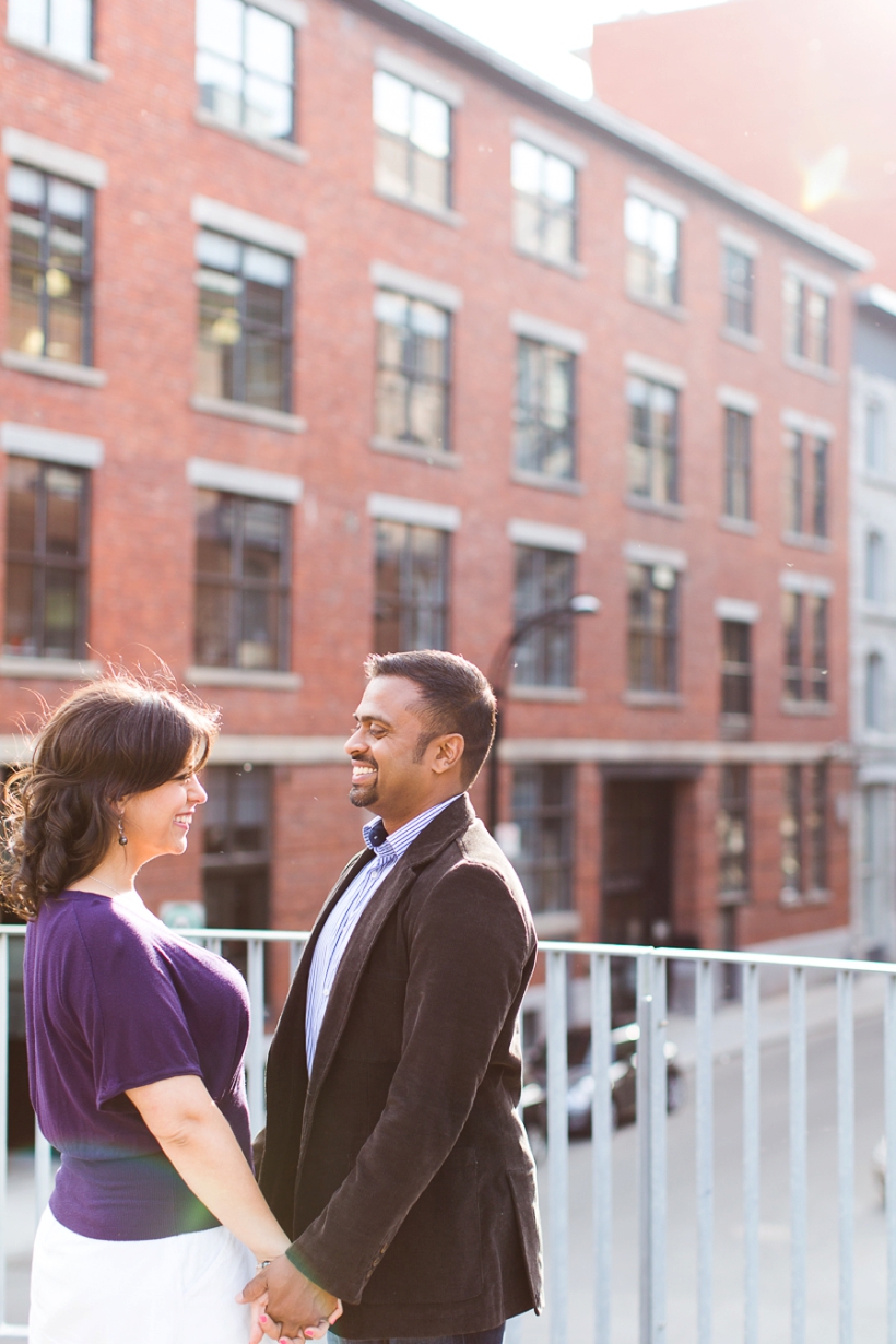 lisarenault-photographe-mariage-engagement-session-vieux-port-montreal_0013.jpg