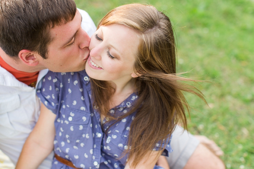 lisa-renault-photographe-montreal-engagement-session_0009.jpg