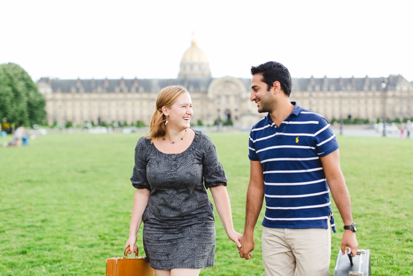 lisa-renault-photographe-paris-engagement-session-france_0003.jpg