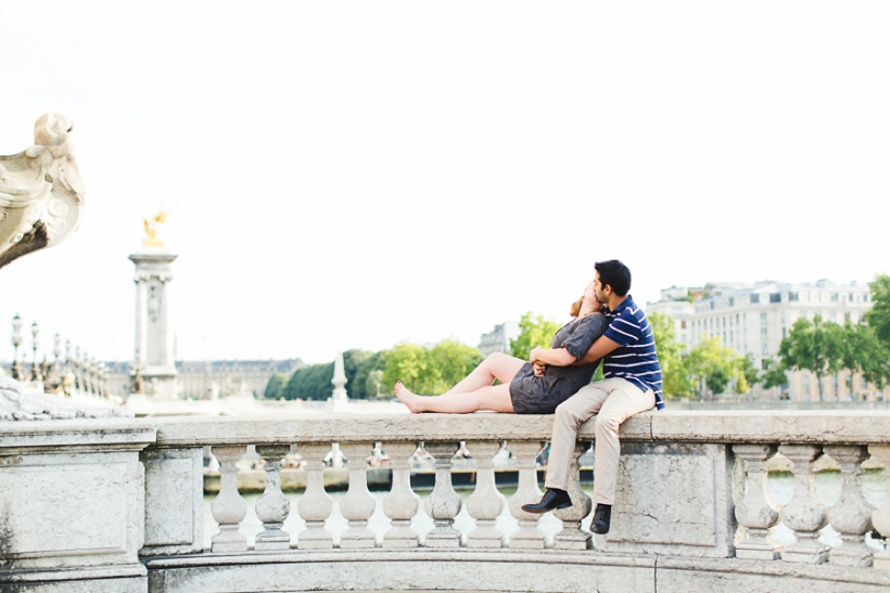 lisa-renault-photographe-paris-engagement-session-france_0010.jpg