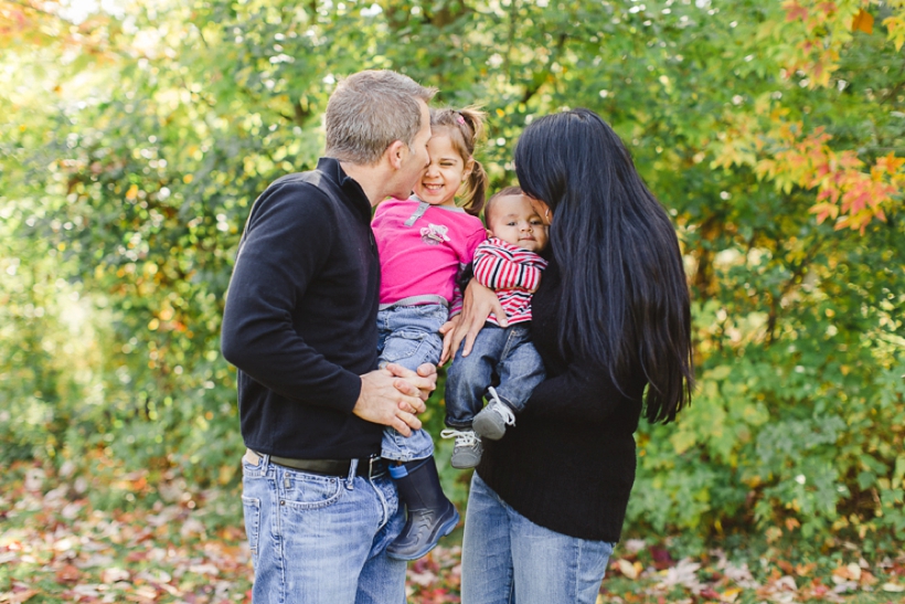 lisa-renault-photographe-famille-montreal-seance-automne-parc-national-du-mont-saint-bruno_0010.jpg