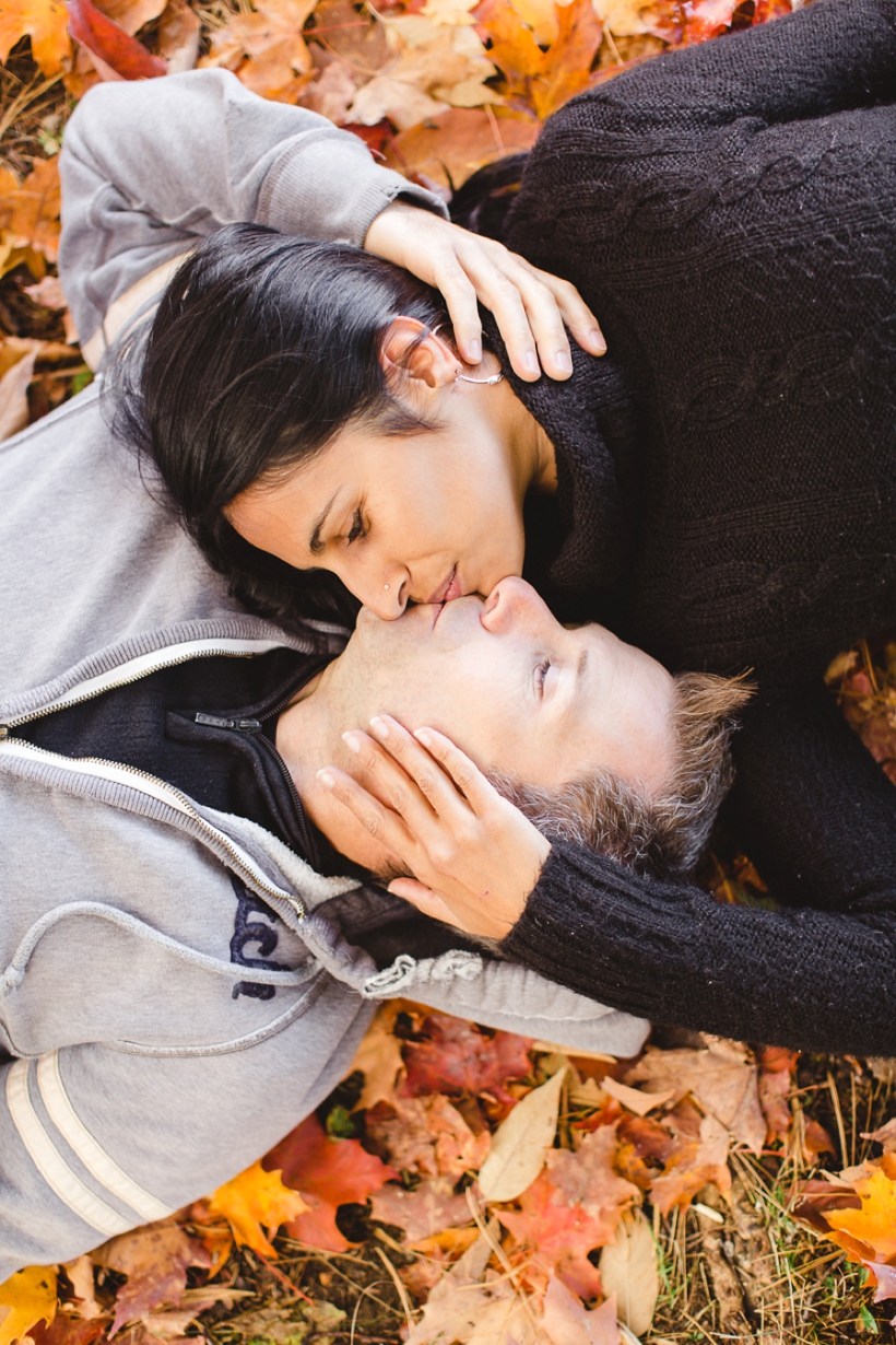 lisa-renault-photographe-famille-montreal-seance-automne-parc-national-du-mont-saint-bruno_0028.jpg