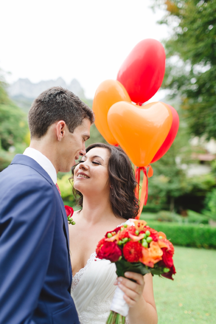 lisa-renault-photographe-montreal-mariage-en-france-abbaye-de-talloires-annecy_0040.jpg