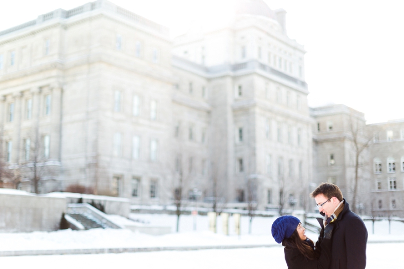 lisa-renault-montreal-photographer-winter-engagement-photo-session-at-montreal-old-port_0007.jpg