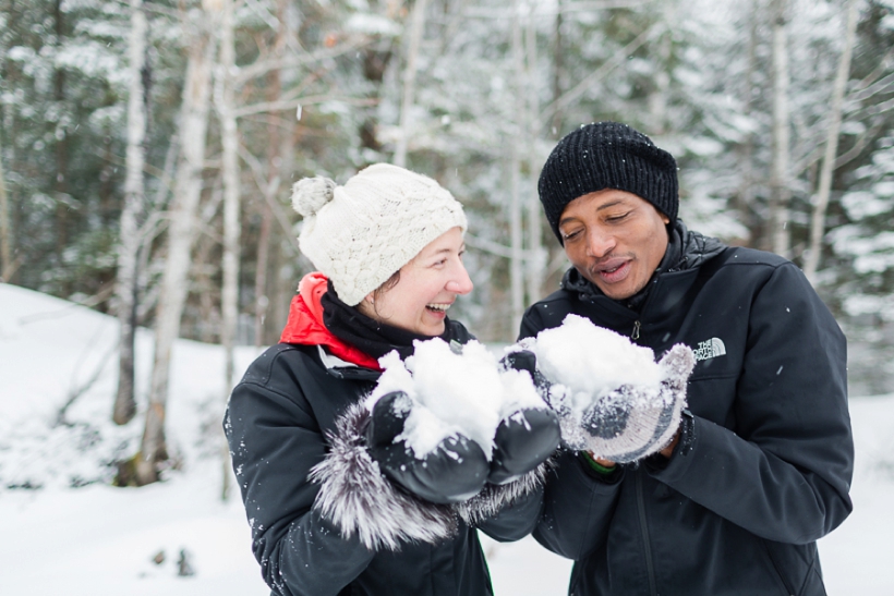 lisa-renault-photographe-montreal-seance-photo-de-couple-d-hiver-laurentides_0031.jpg