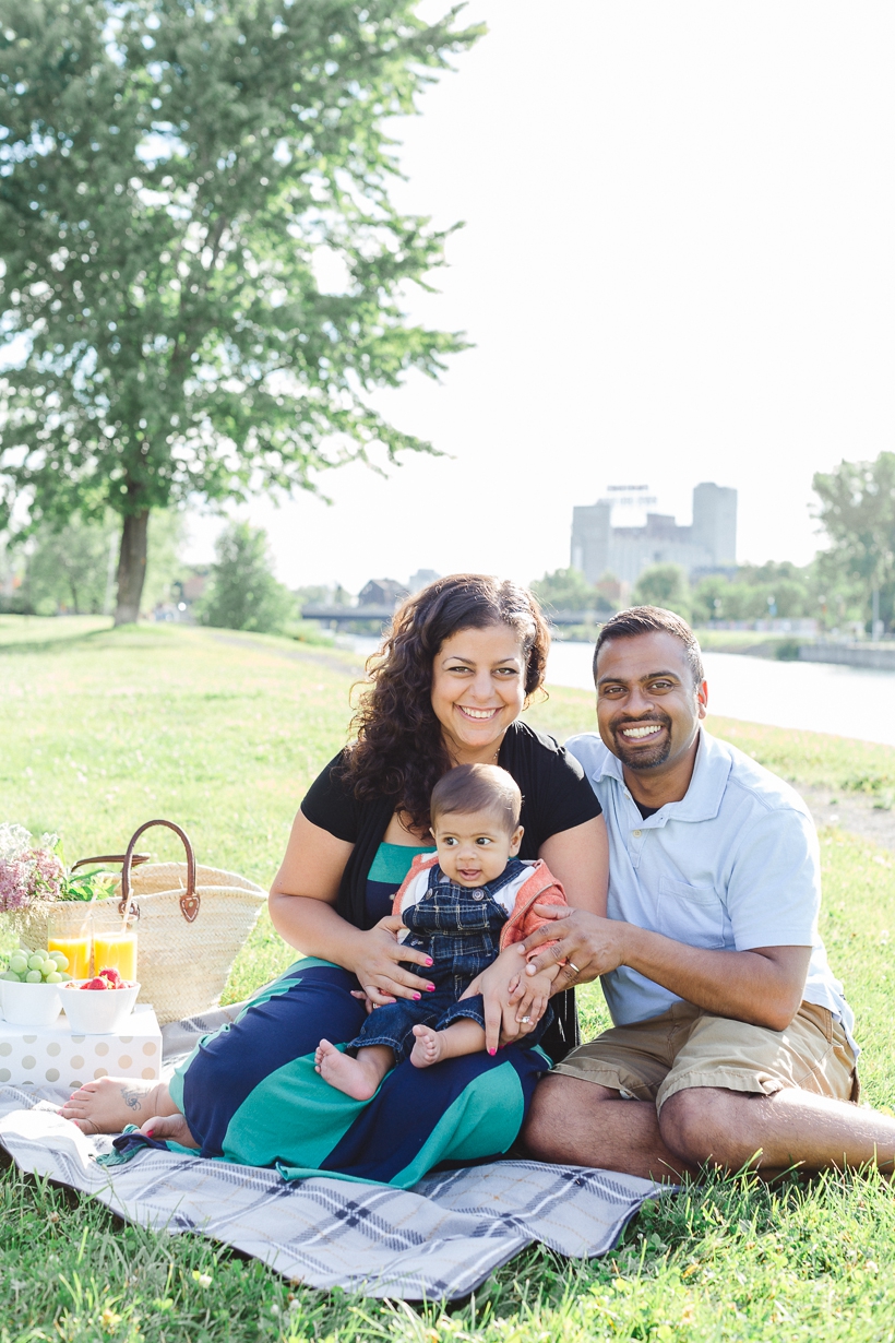 family-photo-session-lisa-renault-photographie-montreal-photographer_0015.jpg