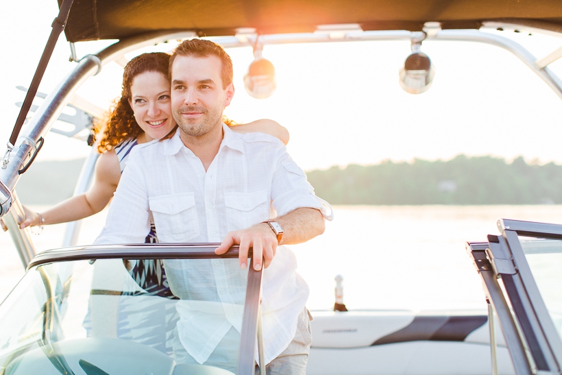 seance-fiancailles-laurentians-engagement-session-lisa-renault-photographie-montreal-photographer_0008.jpg