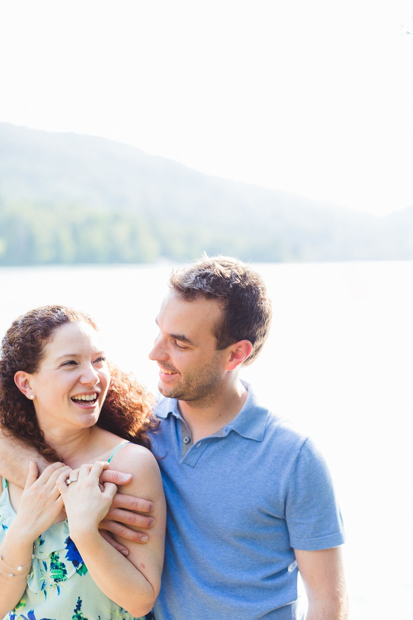 seance-fiancailles-laurentians-engagement-session-lisa-renault-photographie-montreal-photographer_0012.jpg