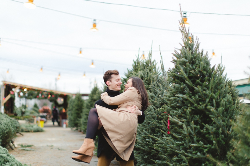 seance-fiancailles-engagement-session-atwater-market-lisa-renault-photographie-montreal-photographer_0041.jpg