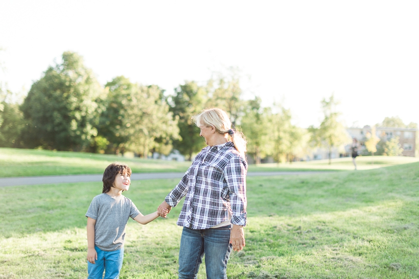 seance-photo-de-famille-family-session-lisa-renault-photographie-montreal-photographer_0007.jpg