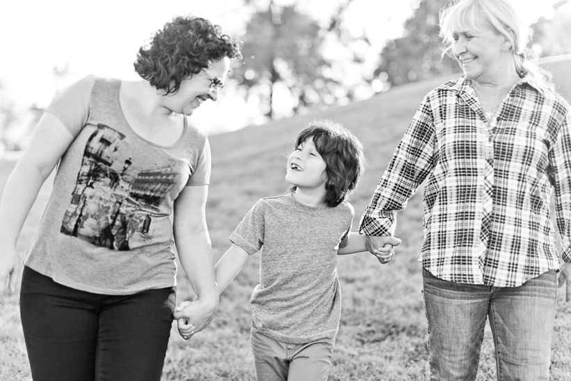 seance-photo-de-famille-family-session-lisa-renault-photographie-montreal-photographer_0021.jpg