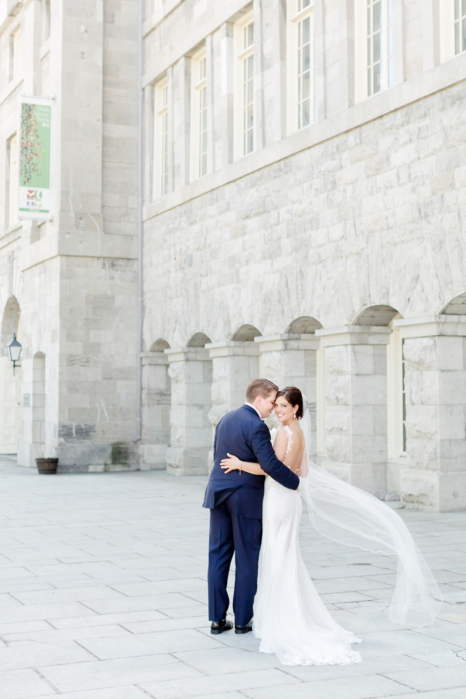 Sarah-Jimmy-Seance-photo-de-Mariage-Lisa-Renault-Photographie-Montreal-Wedding-Photographer_0065.jpg