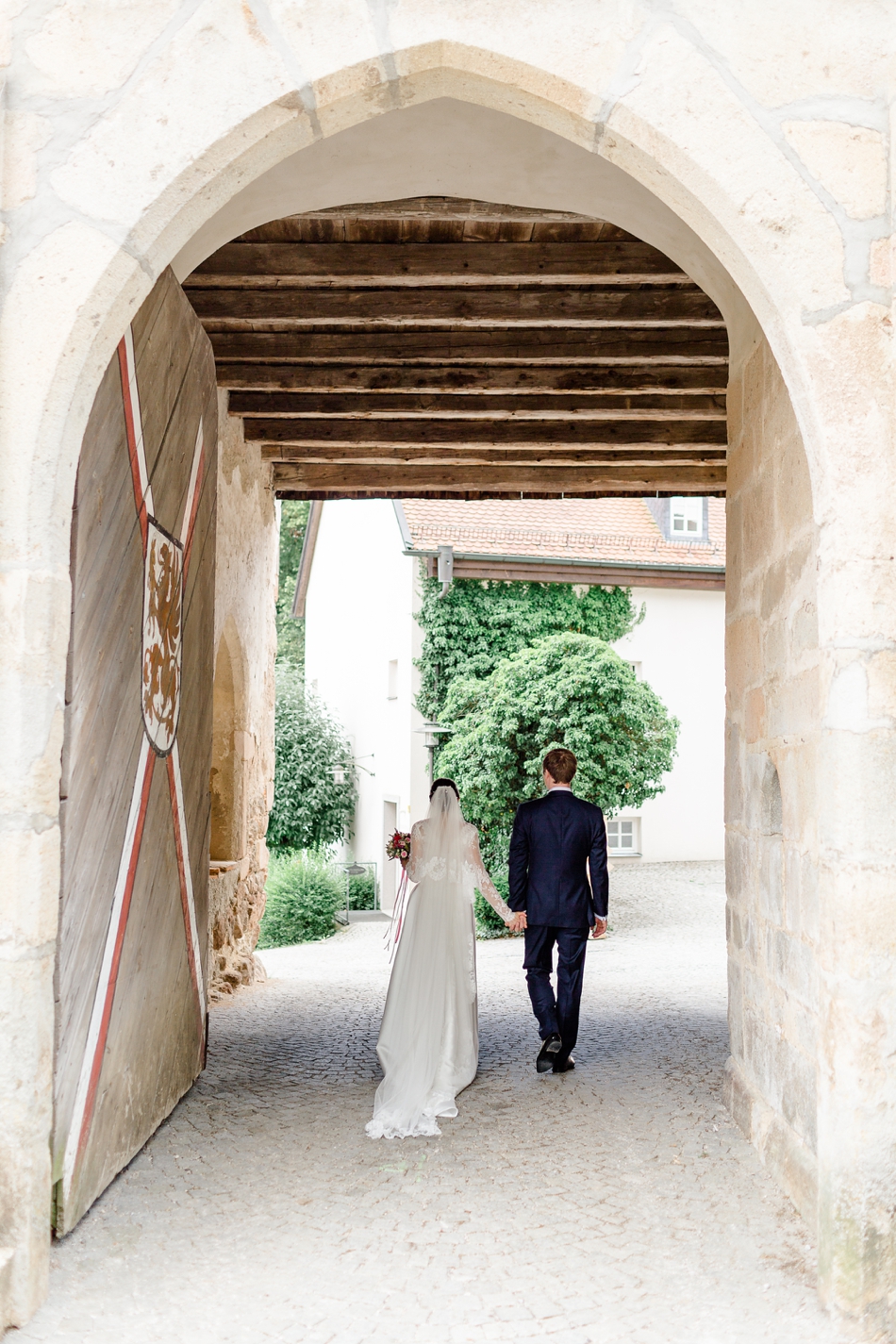 Mariage-Nolwenn-et-Alex-en-Allemagne-Lisa-Renault-Photographie-Destination-Wedding-Photographer_0040.jpg
