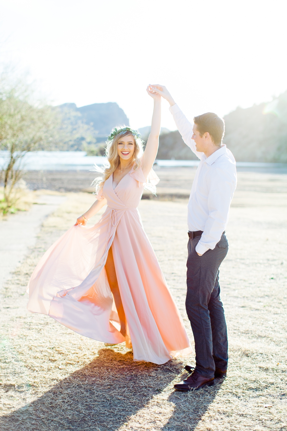 Jenna-and-Mike-Phoenix-Arizona-Engagement-Shoot-Lisa-Renault-Photographie-Destination-Wedding-Photographer_0013.jpg